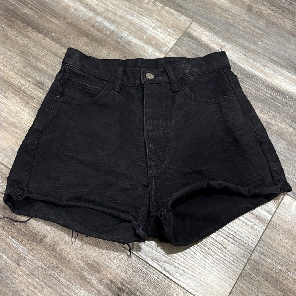 Brandy Melville John Galt Black Denim Cutoff Jean Shorts sz S - Picture 4 of 7